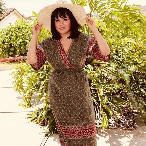 SOLD Vtg 70s Gilead Floral Kimono Maxi Dress S M - Picture 2 of 8